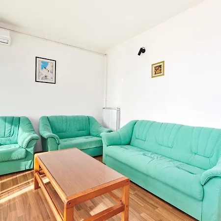App Miranda Sun Apartment *