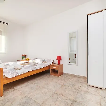 Apartment App Miranda Sun